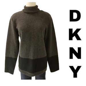 DKNY 100% Wool Black & Gray Colorblock Turtleneck Tunic Sweater M
